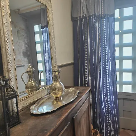 Le Chat Botte Et Table D'hote Sur Reservation * Arthez-de-Bearn