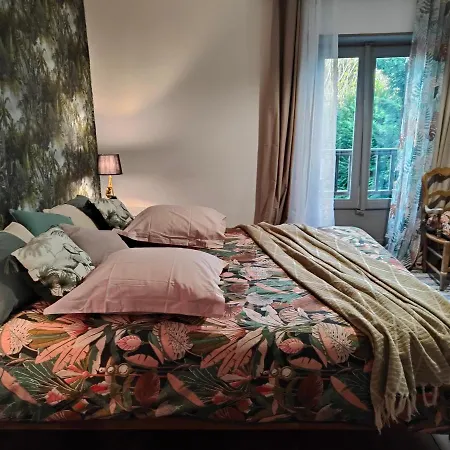 Le Chat Botte Et Table D'hote Sur Reservation * Arthez-de-Bearn